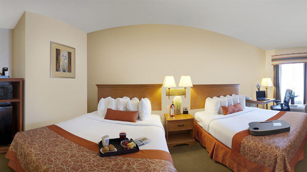 Best Western Plus Richmond Hill Inn Exteriör bild